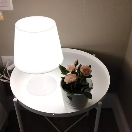 Momhouse - - Apartment